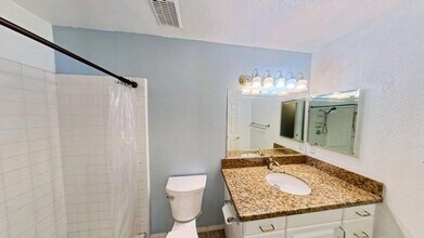 1245 Millie Dr in Hemet, CA - Building Photo - Building Photo