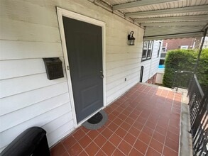 169 Trenchard St in Yonkers, NY - Building Photo - Building Photo