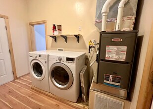 19 Spotted Horse Rd in Daniel, WY - Building Photo - Building Photo