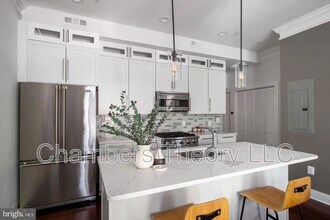 1640 19th St NW in Washington, DC - Building Photo - Building Photo