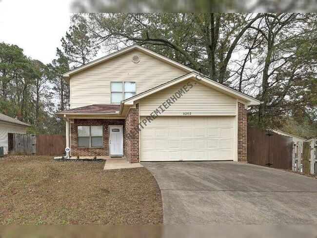 property at 3202 Fawn Dr