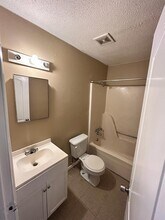 5366 Clinchport Cir in Memphis, TN - Building Photo - Building Photo