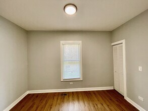 5738 S Paulina St in Chicago, IL - Building Photo - Building Photo