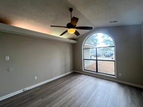 544 Auburndale Ln in Fayetteville, NC - Building Photo - Building Photo