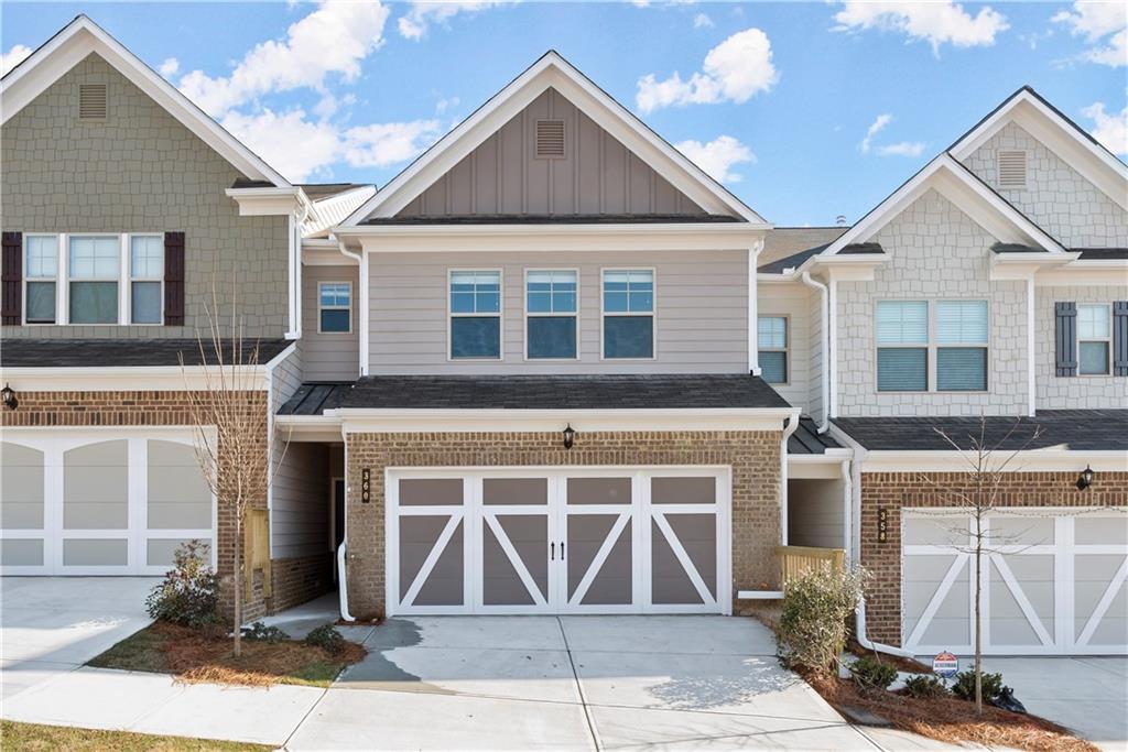 360 Cherryhill Ln in Woodstock, GA - Building Photo