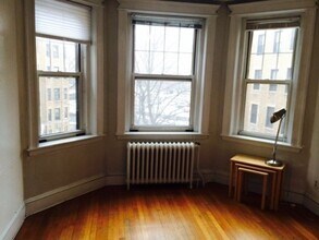 120 Riverway in Boston, MA - Building Photo - Building Photo