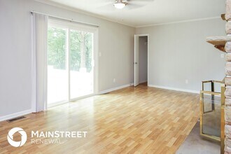 2025 Rockwood Ln in Fultondale, AL - Building Photo - Building Photo