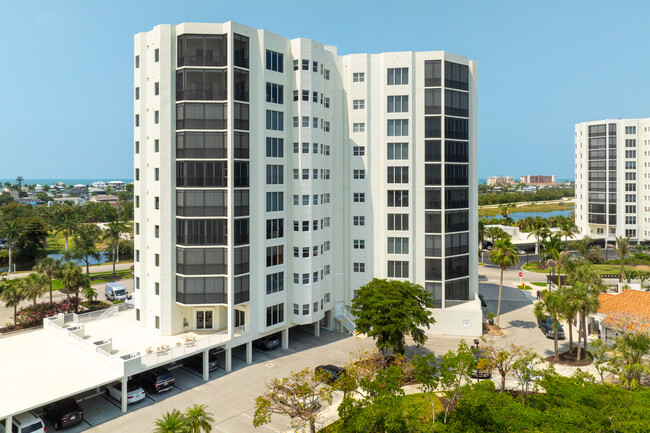 Waterside II at Bay Beach in Ft. Myers, FL - Building Photo - Building Photo