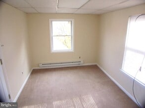 1643 Rockwell Rd in Abington, PA - Building Photo - Building Photo