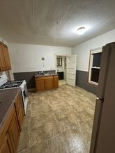 117 E Hibbing Ave in Keewatin, MN - Building Photo - Building Photo