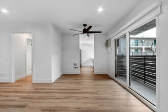 10795 Woodbine in Los Angeles, CA - Building Photo - Building Photo