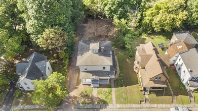 73 Cherry St in Meriden, CT - Building Photo - Building Photo