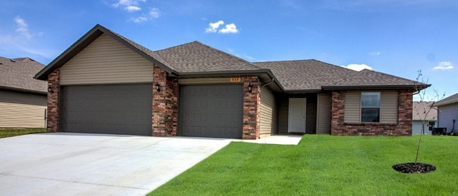 property at 532 W Melody Ln