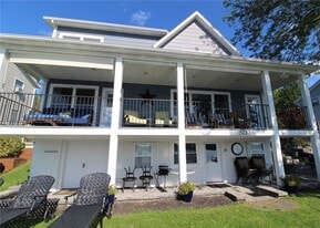 5732 E Lake Rd in Conesus, NY - Building Photo