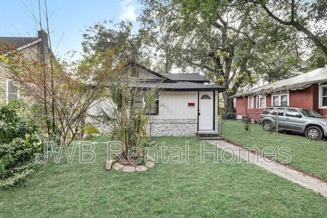 1230 E 14th St in Jacksonville, FL - Building Photo - Building Photo