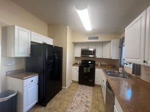 611 S Carmichael Ave in Sierra Vista, AZ - Building Photo - Building Photo