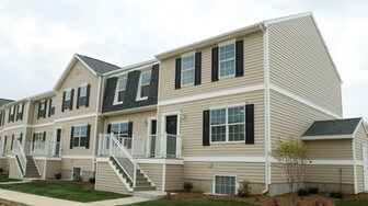 Lark West Lafayette Townhomes in West Lafayette, IN - Building Photo
