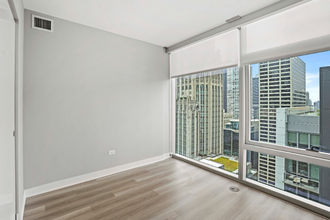 155 E Illinois St in Chicago, IL - Foto de edificio - Building Photo