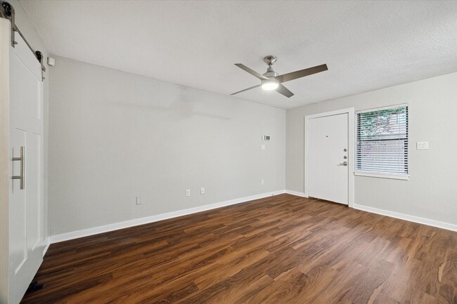 property at 524 Heights Blvd