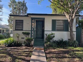 1120 Chelsea Ave in Santa Monica, CA - Building Photo