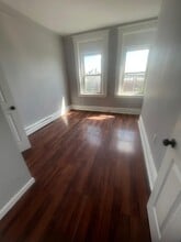 45 Jones St, Unit 5 in Newark, NJ - Building Photo - Building Photo