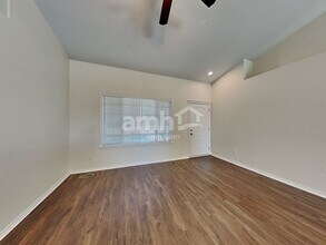 5318 Worth Way in Caldwell, ID - Building Photo - Building Photo