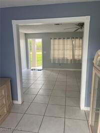 2252 9th Ct in Lehigh Acres, FL - Building Photo - Building Photo