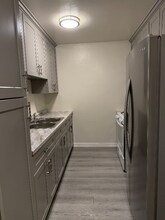 2024 N Commonwealth Ave in Los Angeles, CA - Foto de edificio - Building Photo