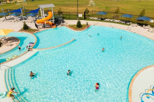 3053 Fantasy Ter Dr in Park Row, TX - Foto de edificio - Building Photo