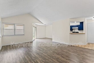 7842 Copperfield Dr in Indianapolis, IN - Building Photo - Building Photo