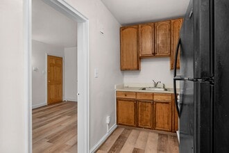 3706 W Franklin St in Baltimore, MD - Building Photo - Building Photo