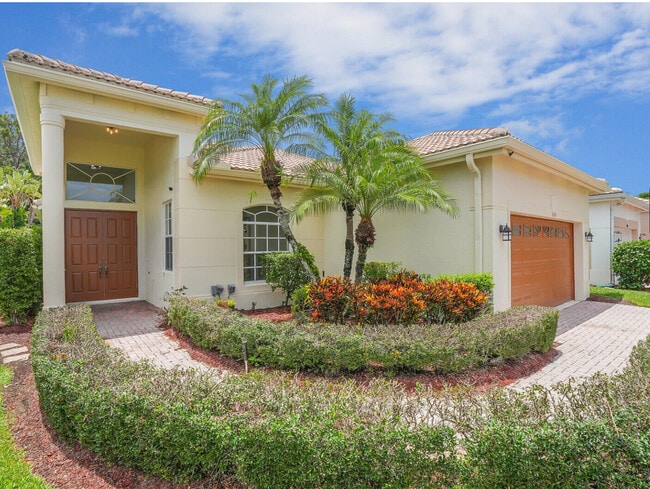 property at 1649 Ballantrae Blvd N