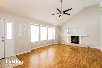 3602 NW 86th Ct in Kansas City, MO - Building Photo - Building Photo