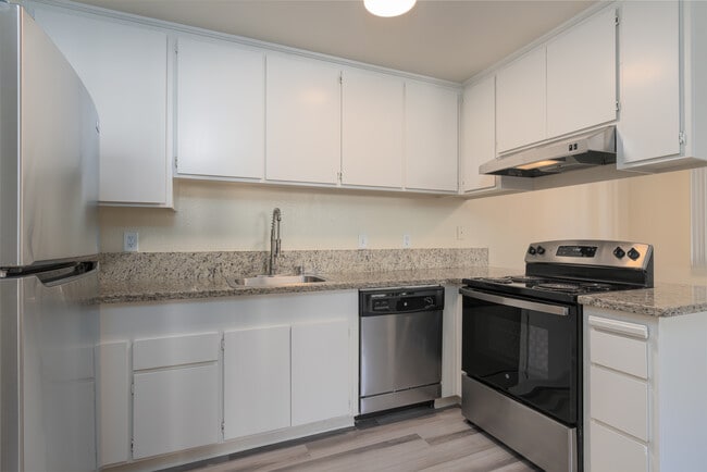 Sierra Village Apartment Homes in North Highlands, CA - Building Photo - Interior Photo