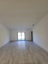 557 Nimitz Blvd in Lehigh Acres, FL - Building Photo - Building Photo