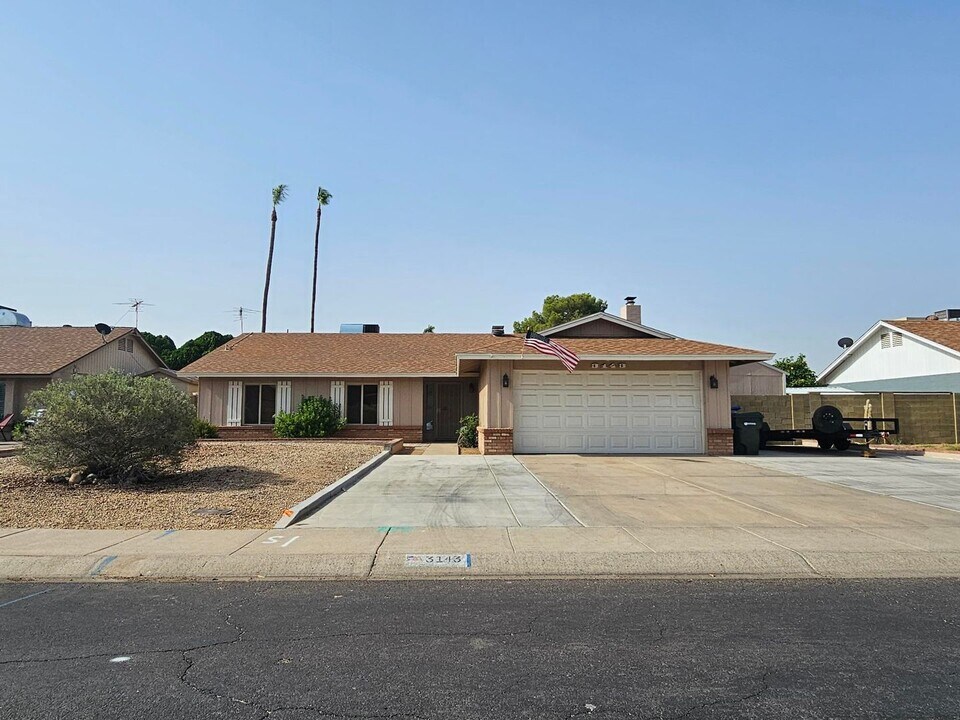 3143 W Juniper Ave in Phoenix, AZ - Building Photo