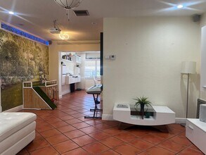 4913 NW 47th Ave in Tamarac, FL - Building Photo - Building Photo