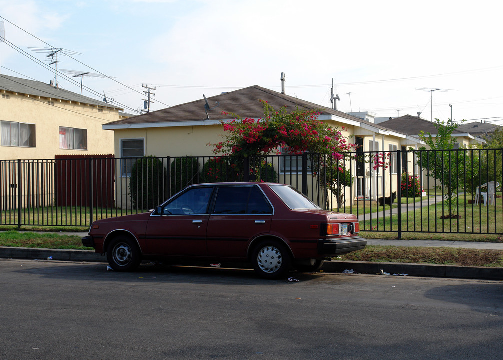 622 Walnut St in Inglewood, CA - Foto de edificio