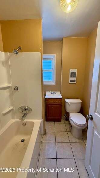 118 St Frances Cabrini Ave, Unit Apt 2 in Scranton, PA - Foto de edificio - Building Photo