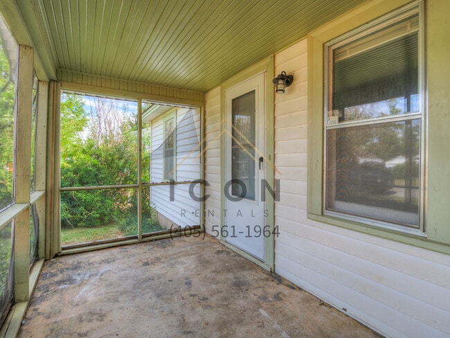 3228 NW 11th St in Oklahoma City, OK - Building Photo - Building Photo
