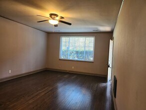 4911 Sunnyside Ave in Chattanooga, TN - Building Photo - Building Photo