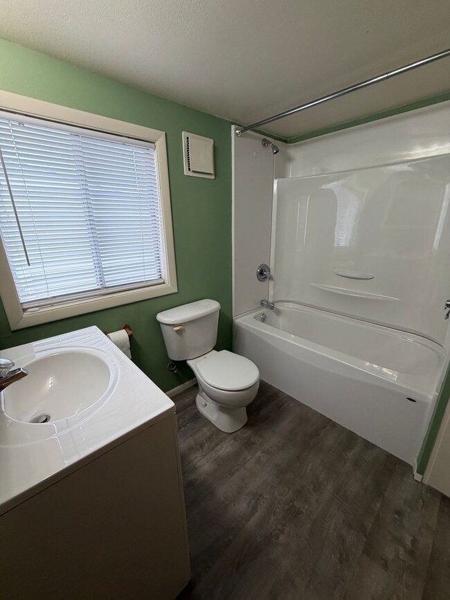 property at 317 NE Anvidon St