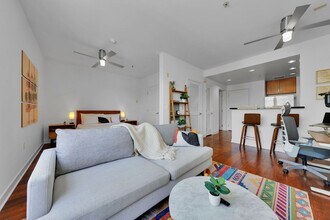 355 Berry St, Unit SI FL5-ID1520962P in San Francisco, CA - Building Photo - Building Photo