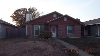 7257 Fernview in San Antonio, TX - Building Photo