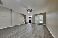 6606 Rustling Timbers Ln in Spring, TX - Building Photo - Building Photo