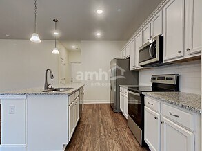 1815 Produce Ln in Johns Island, SC - Building Photo - Building Photo