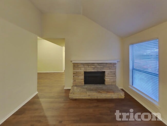 602 Snapdragon Trail in Mesquite, TX - Building Photo - Building Photo