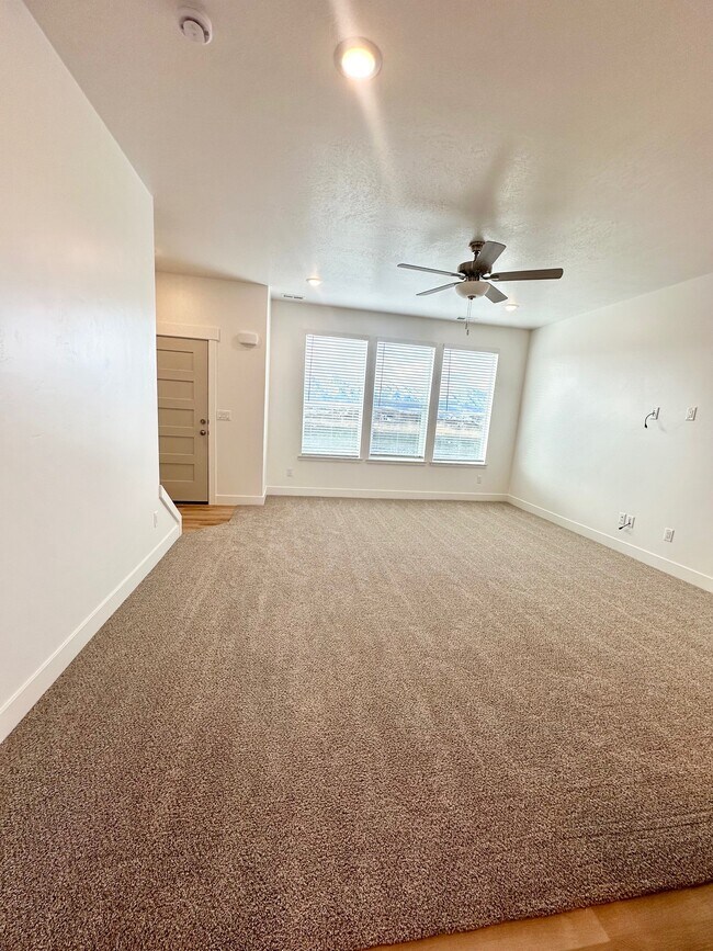 3367 1010 W in Nibley, UT - Building Photo - Building Photo