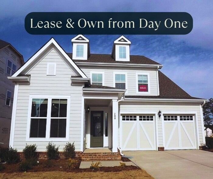 208 Acorn Xing Rd in Holly Springs, NC - Building Photo