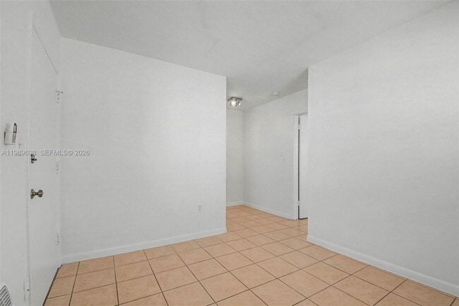 427 Anastasia Ave in Coral Gables, FL - Building Photo - Building Photo
